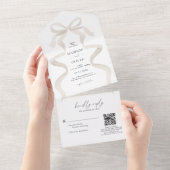 Modern Elegant Ivoor Beige Boog Monogram Bruiloft All In One Uitnodiging (Afscheurbaar)