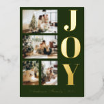 Modern Elegant Joy Kerstfeest Vier Foto's Folie Feestdagenkaart<br><div class="desc">Een modern en elegant kerstfeest wenskaart met vier kerstfoto's uit de familie,  een dik en vurig gouden folie met de titel "JOY" en een scriptgouden folie met een donkergroene achtergrond van uw familienaam</div>