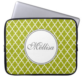 Modern, elegant, koel lime vierbladig monogram laptop sleeve