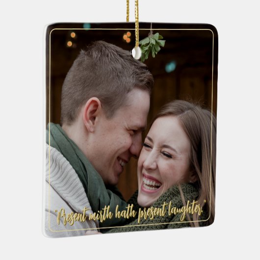 Modern Elegant Minimal Script Quote Mistletoe Gold Keramisch Ornament (Rechts)