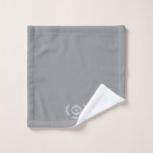 Modern Elegant Monogram Initiaal Trendy Gray White Bad Handdoek (Wasdoekje)