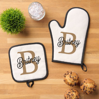 Modern Elegant Monogram Naam Zwart Goud Script Ovenwant & Pannenlap Set