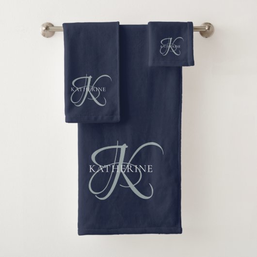 Modern Elegant Monogram Script Navy Blauw Bad Handdoek (Insitu)