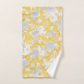 Modern Elegant Mustard Yellow Marigold Flowers Bad Handdoek (Handdoek)