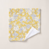 Modern Elegant Mustard Yellow Marigold Flowers Bad Handdoek (Wasdoekje)