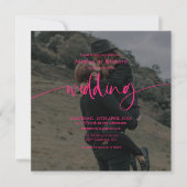 Modern elegant neon roze fototrouwscript kaart (Voorkant)