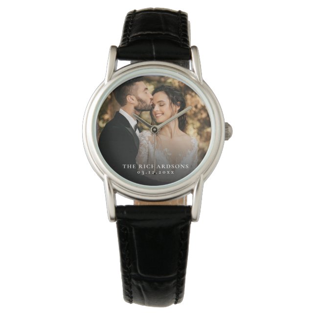 Modern Elegant Newly Wed Wedding Photo Anniversary Horloge (Voorkant)