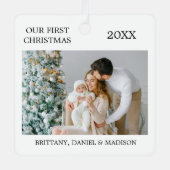 Modern Elegant Onze eerste kerstfoto Metalen Ornament (Voorkant)