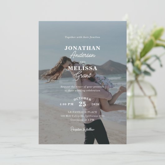 Modern Elegant Overlay Fotoscript Bruiloft Kaart (Staand voorkant)