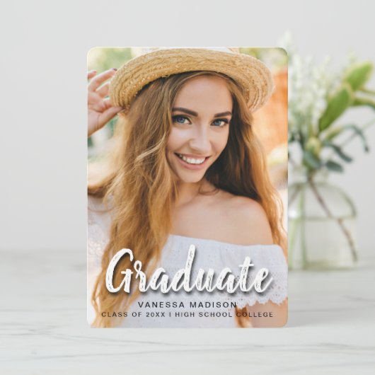 Modern elegant penseelscript | Trendy Photo Afstud Aankondiging (Staand voorkant)