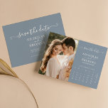 Modern Elegant Photo Calendar Dusty Blue Wedding Save The Date<br><div class="desc">Modern Elegant Photo Calendar Dusty Blue Wedding Save the Date. Eenvoudig personaliseren door elke info te vervangen. Upload een portret/verticale foto. Beweeg de cirkel door de verbinding te klikken verder aanpast. Controleer de voorvertoning voordat u aan de wagen toevoegt. (Monsterfoto van Jonathan Borba van Pexels)</div>