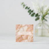 Modern Elegant Pink Gold Beige Marble Vierkante Visitekaartje (Staand voorkant)
