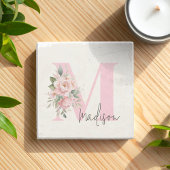 Modern Elegant Roze Bloemen Initiaal Naam Monogram Stenen Onderzetter