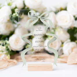 Modern Elegant Sage Green Bow Monogram Wedding Acryl Uitnodigingen