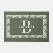 Modern Elegant Sage Grieks Key Lijst Monogram Deurmat (Voorkant)