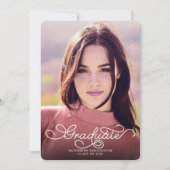 Modern Elegant Script Burgundy Photo Afstuderen Aankondiging (Voorkant)