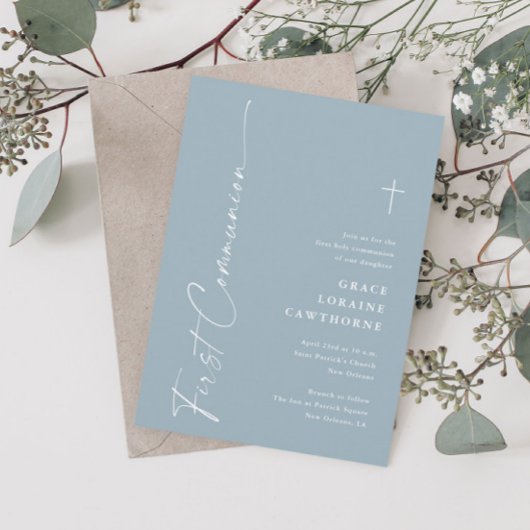 Modern Elegant Script Dusty Blue Eerste Communie Kaart
