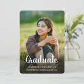 Modern elegant script, eenvoudig foto-afstuderen aankondiging (Staand voorkant)