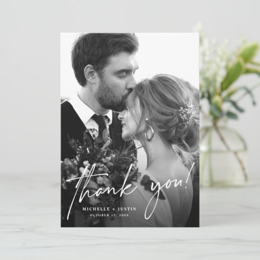 Modern Elegant Script Eenvoudige Trouwfoto Bedankkaart (Staand voorkant)