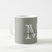 Modern Elegant Script Evergreen Fog Monogram Koffiemok (Voorkant links)