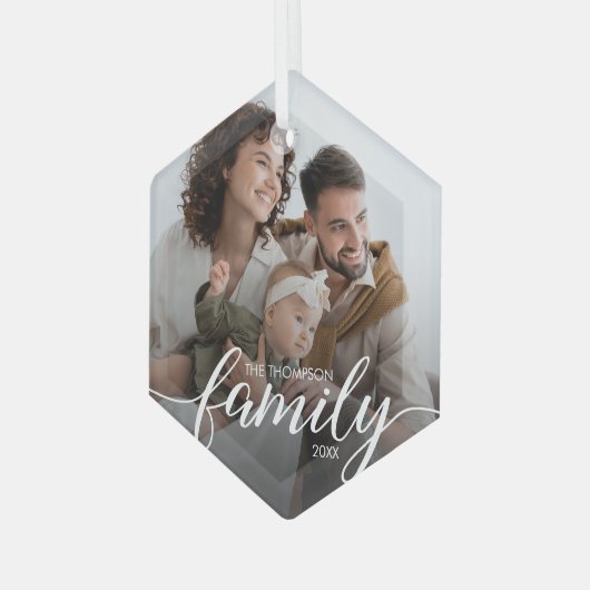 Modern Elegant Script Familie houdt van kerstfoto Glas Ornament (Voorkant links)