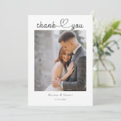 Modern Elegant Script Liefde Hart Trouwfoto's Bedankkaart (Staand voorkant)