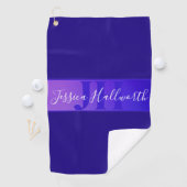 Modern Elegant Script Naam & Monogram Ombre Paarse Golfhanddoek (Insitu)