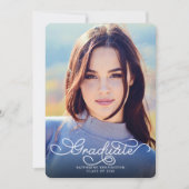 Modern Elegant Script Navy Blue Photo Afstuderen Aankondiging (Voorkant)