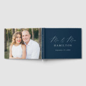 Modern Elegant Script Navy Photo Wedding Gastenboek (Volledig)