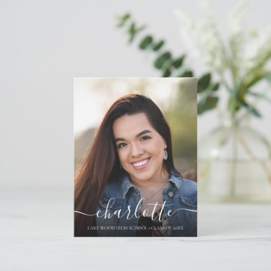Modern Elegant Script Photo Afstuderen Kaart (Staand voorkant)