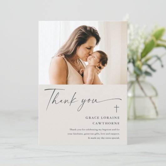 Modern Elegant Script Photo Baptism Dank je kaart (Staand voorkant)