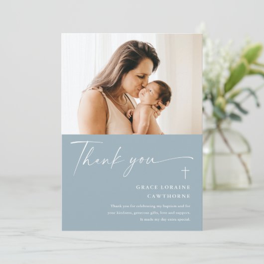 Modern Elegant Script Photo Baptism Dank je kaart (Staand voorkant)