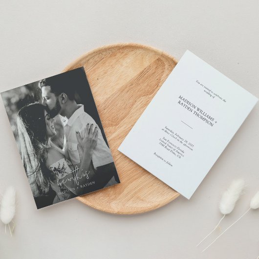 Modern Elegant Script Photo Simple Wedding Kaart
