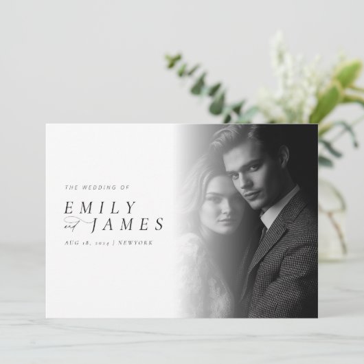 Modern Elegant Script Photo Wedding Kaart (Staand voorkant)