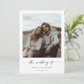 Modern Elegant Script Rustieke Fotobruiloft Kaart (Staand voorkant)