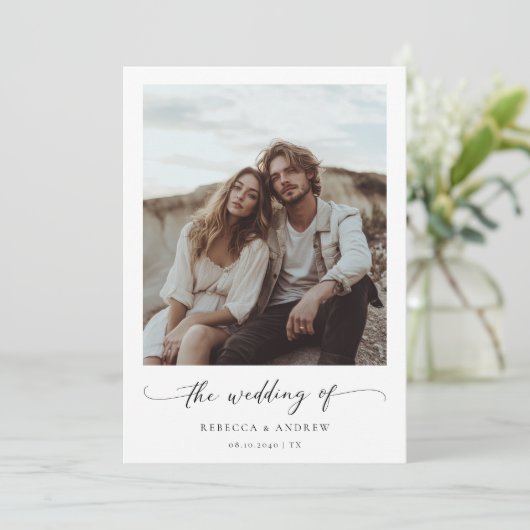 Modern Elegant Script Rustieke Fotobruiloft Kaart (Staand voorkant)