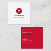 Modern Elegant Simple Monograma Red Yoga Vierkante Visitekaartje (Voorkant / Achterkant)