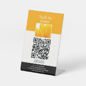 Modern Elegant Sinaasappel Wit Bloemen Nagelsalon Reclamebord Met Voetstuk (Voorkant)