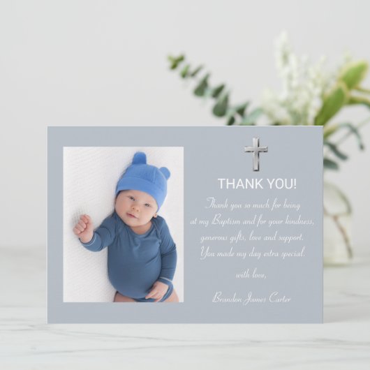 Modern Elegant Stoffig Blauw Kruis Jongen Doop Bedankkaart (Staand voorkant)