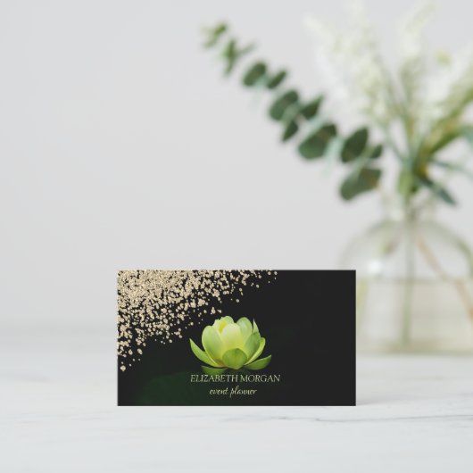 Modern Elegant Stylish Gold Diamonds Green Lotus Visitekaartje (Staand voorkant)