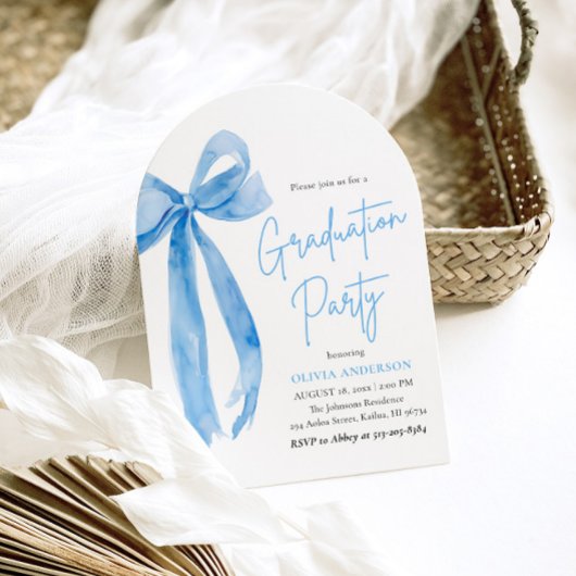 Modern Elegant Trendy Blue Bow Afstuderen Bogen Kaart