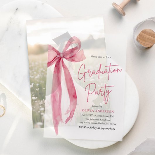 Modern Elegant Trendy Stijlvol Roze Boog Afstudere Vellum Uitnodigingen