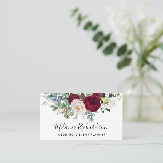 Modern Elegant Waterverf Burgundy Floral Greenery Visitekaartje (Staand voorkant)