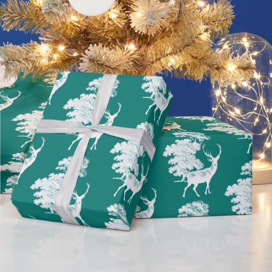 Modern Elegant White Deer Woodland Pine Green Cadeaupapier (Feestdagen)