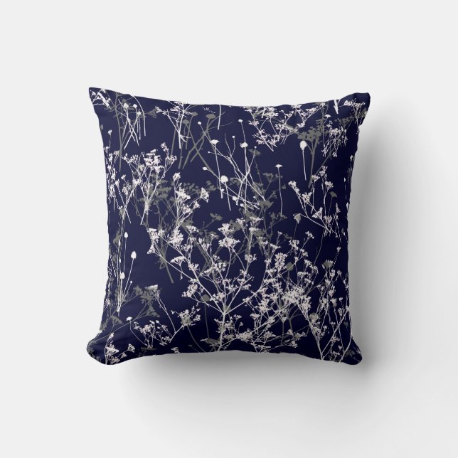Modern Elegant Wildflower op Navy Blue Kussen (Voorkant)