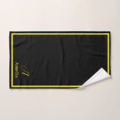 Modern Elegant Zwart Geel Monogram Script Naam Bad Handdoek (Handdoek)