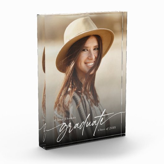 Modern Elegant Zwart-Wit Afstuderen Foto (Links)