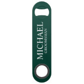Modern Emerald Green Gepersonaliseerde Groomsman Speed Flessenopener (Voorkant)