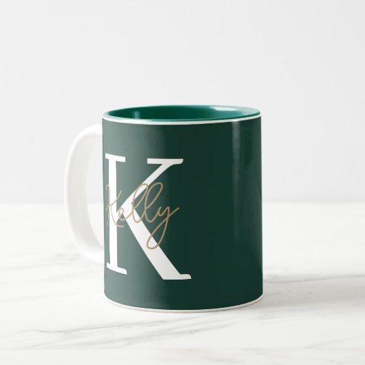 Modern Emerald Green Monogram Script Tweekleurige Koffiemok (Voorkant links)