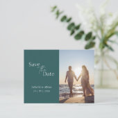 Modern Emerald Green Photo Wedding Save the Date Briefkaart (Staand voorkant)